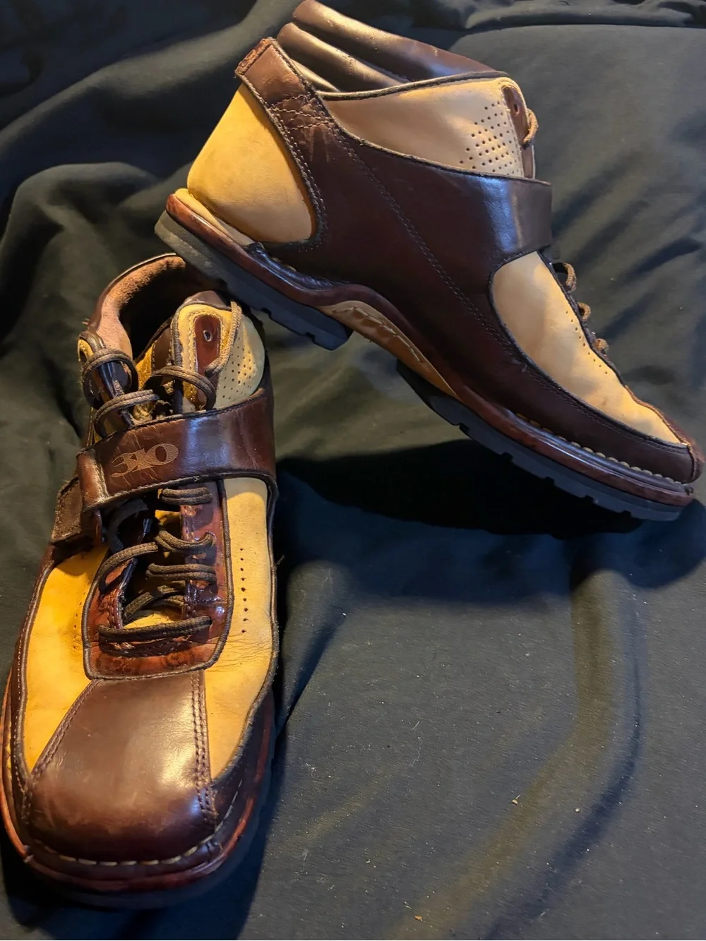 310 Motoring Vintage Two-Tone Leather High-Top Boots – US 10 (BRYN Model)